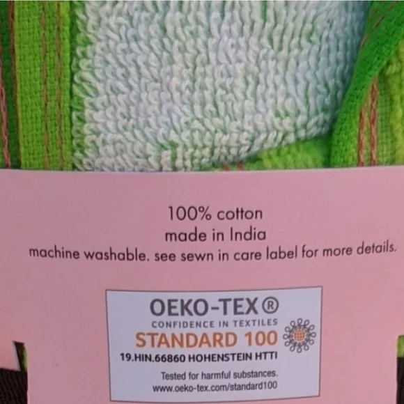 Kate Spade Luxuriously Best Selling Oversized Beach Towel - Picture 6 of 8